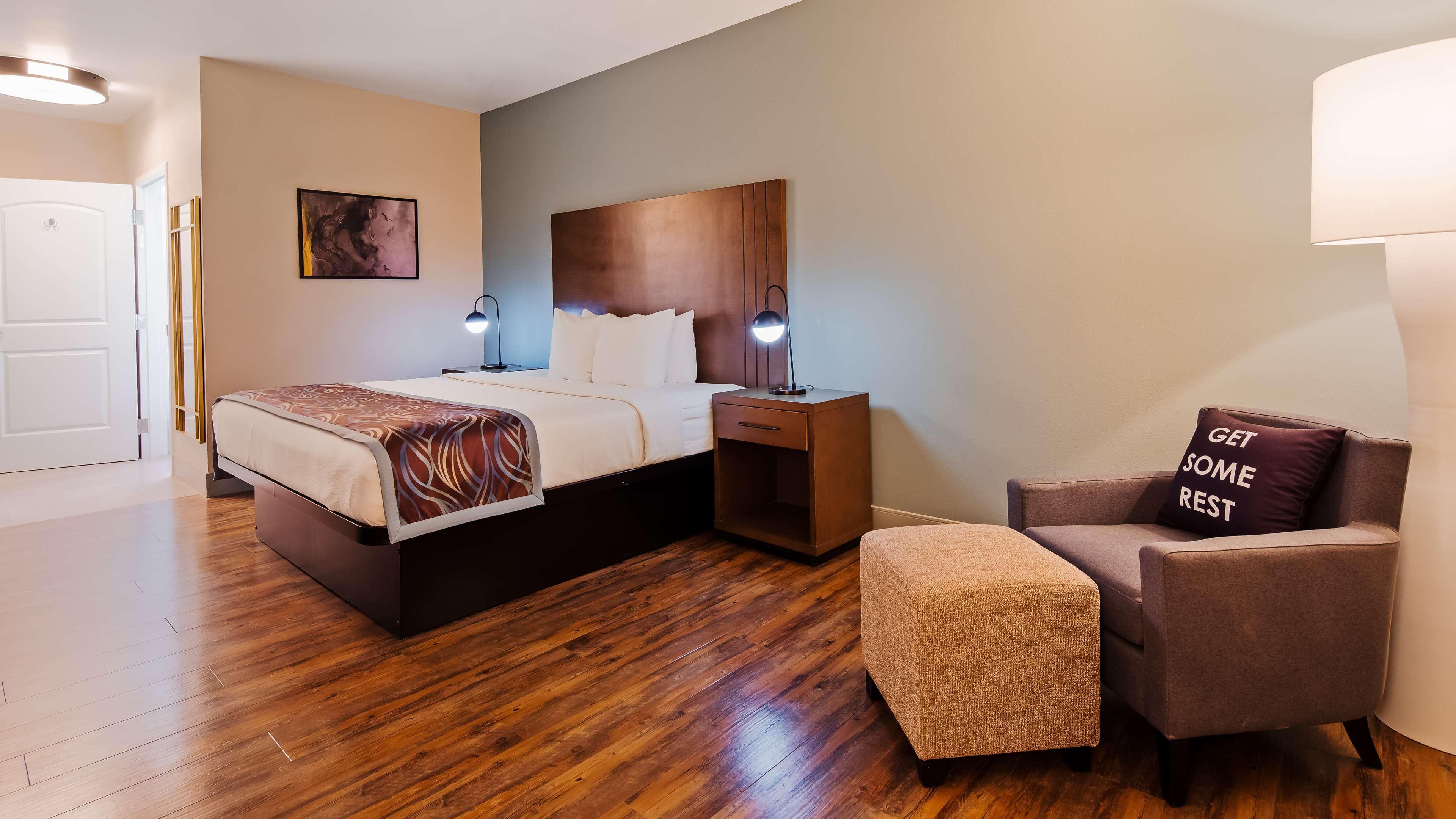 Best Western Holiday Hills Coalville Extérieur photo