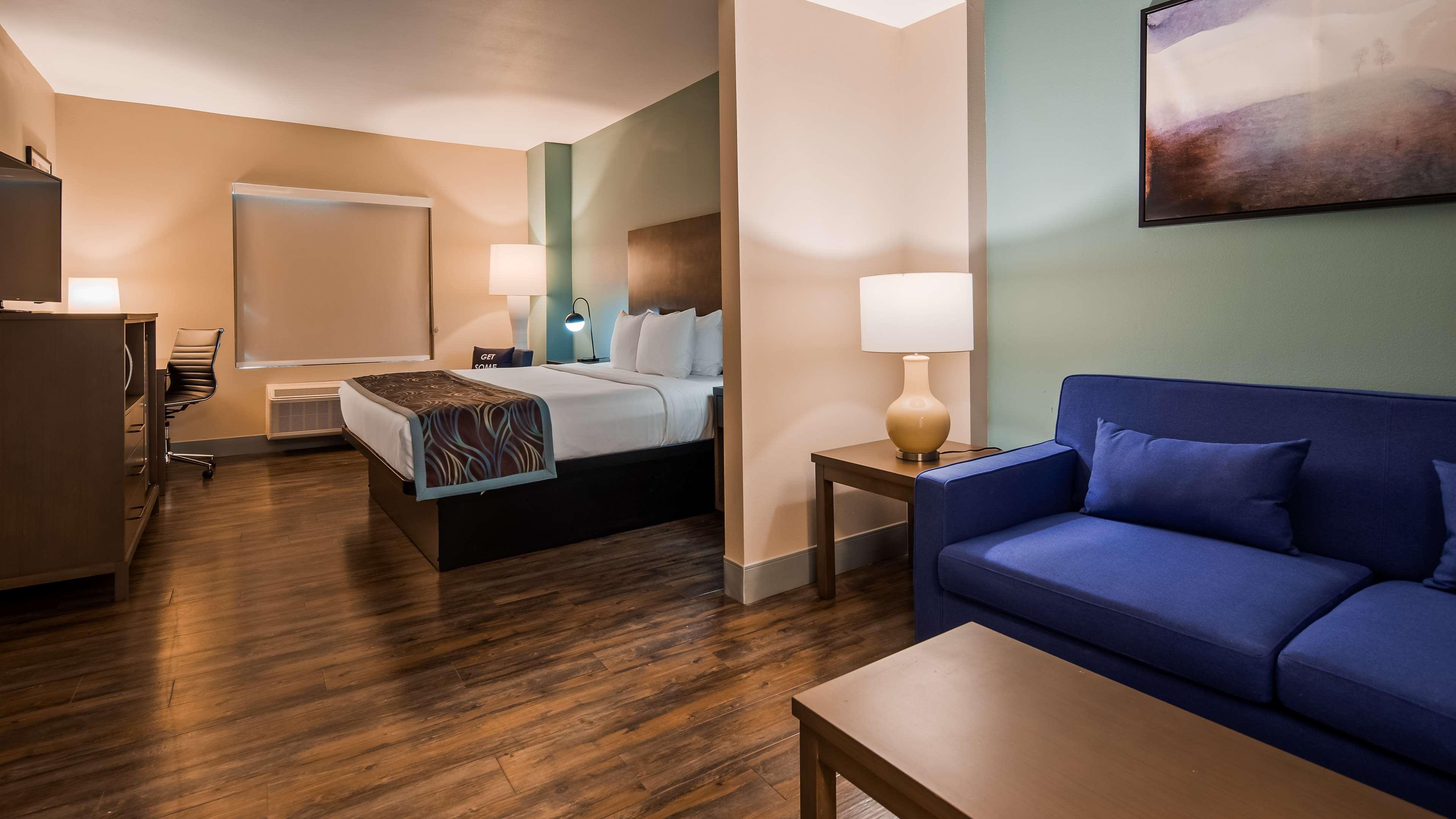 Best Western Holiday Hills Coalville Extérieur photo